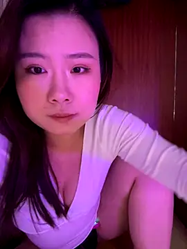 xoxo7799 online show from December 2025 06:02:01 PM