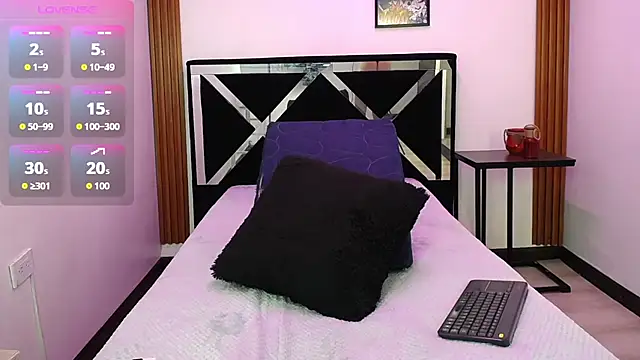 SCARLETT INK  online show from November 2025 05:44:02 AM