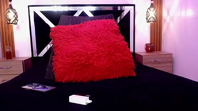 SCARLETT INK  online show from April 2026 07:59:01 AM