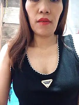 Hini68 online show from November 2025 07:34:01 AM