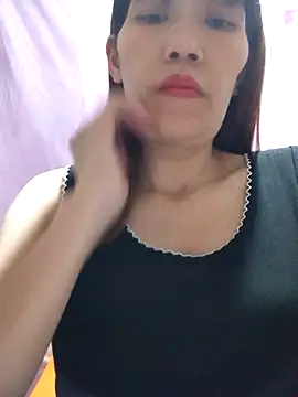 Hini68 online show from November 2025 12:53:02 PM