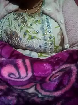 aaruna hot83 online show from January 2026 11:00:02 PM