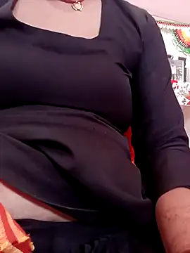 Karina jann online show from April 2026 07:58:02 AM