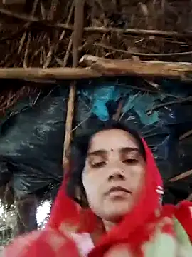 Snapshot of Seema_ji12 chatting on April 2026 02:58:02 AM Seema ji12 online show from April 2026 02:58:02 AM