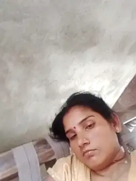 Snapshot of Seema_ji12 chatting on May 2026 09:27:02 AM Seema ji12 online show from May 2026 09:27:02 AM