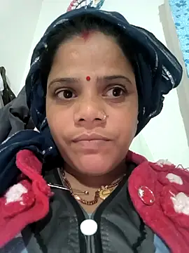 Hot suini online show from February 2026 03:43:01 PM