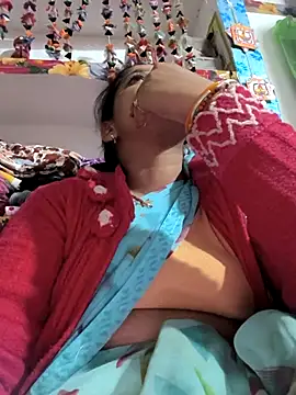 Hot suini online show from February 2026 02:28:01 PM