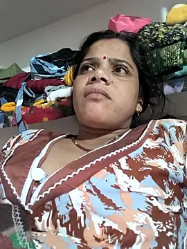 Hot suini online show from March 2026 08:07:02 AM