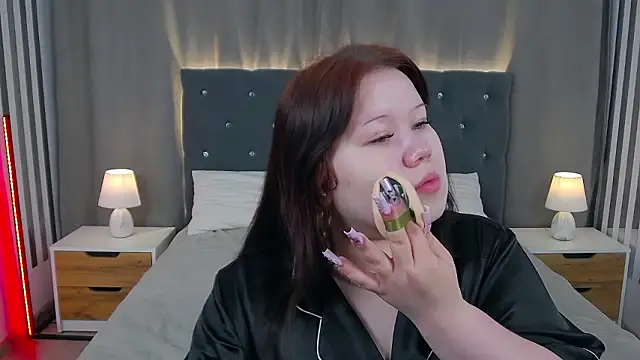 EvaNova  online show from January 2026 05:44:01 AM