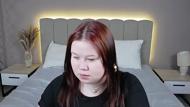 EvaNova  online show from April 2026 10:18:02 AM