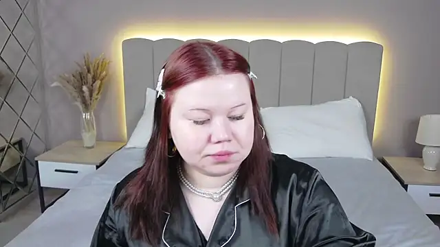 EvaNova  online show from April 2026 10:44:01 AM