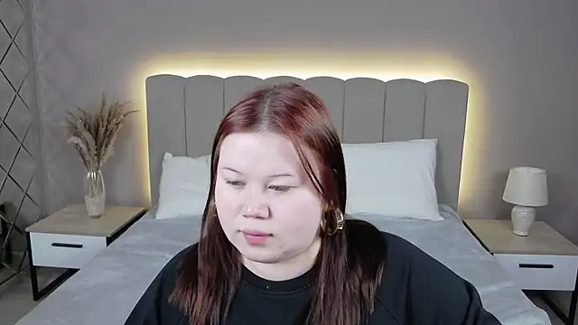 EvaNova  online show from April 2026 06:38:01 AM