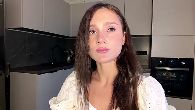 Snapshot of MagdaLavezzo chatting on November 2025 07:34:01 AM MagdaLavezzo online show from November 2025 07:34:01 AM