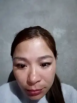 Lyla john online show from February 2026 01:25:01 AM