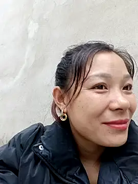 Snapshot of Lyla_john chatting on December 2025 09:46:01 AM Lyla john online show from December 2025 09:46:01 AM