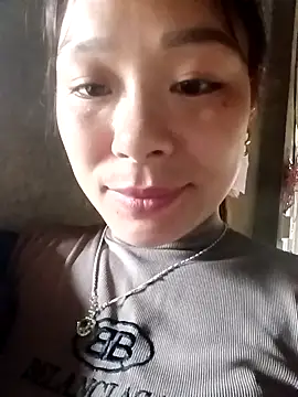 Lyla john online show from February 2026 05:14:02 AM