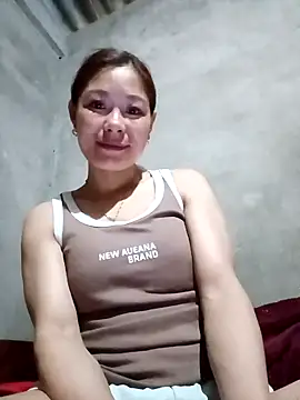 Lyla john online show from February 2026 01:18:02 AM