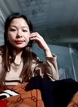 Lyla john online show from December 2025 12:59:02 AM