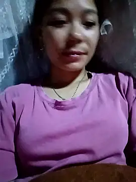 Lyla john online show from February 2026 02:06:01 PM