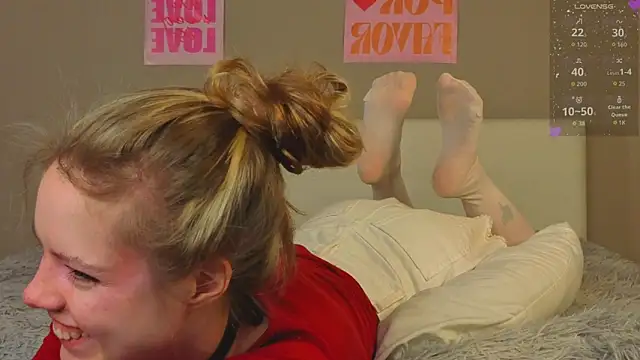 Snapshot of TiffinyMergist chatting on January 2026 05:53:02 PM TiffinyMergist online show from January 2026 05:53:02 PM