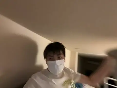 shunshun001006 online show from April 2026 01:28:02 PM