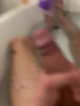 Snapshot of groschibre40100 chatting on April 2026 11:36:01 AM groschibre40100 online show from April 2026 11:36:01 AM