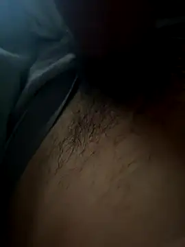 Snapshot of groschibre40100 chatting on December 2025 08:47:01 PM groschibre40100 online show from December 2025 08:47:01 PM