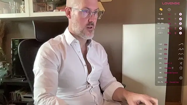 the new fit rubinho online show from December 2025 09:14:01 AM