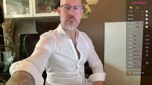 Snapshot of the_new_fit_rubinho chatting on November 2025 08:59:02 AM the new fit rubinho online show from November 2025 08:59:02 AM