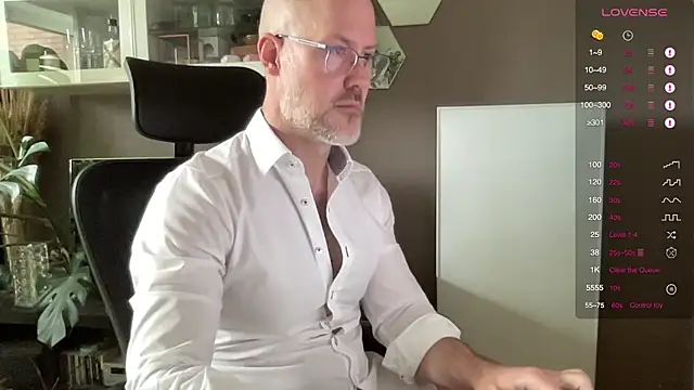 the new fit rubinho online show from March 2026 08:25:02 AM