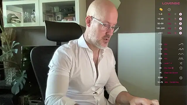 the new fit rubinho online show from April 2026 07:10:01 AM