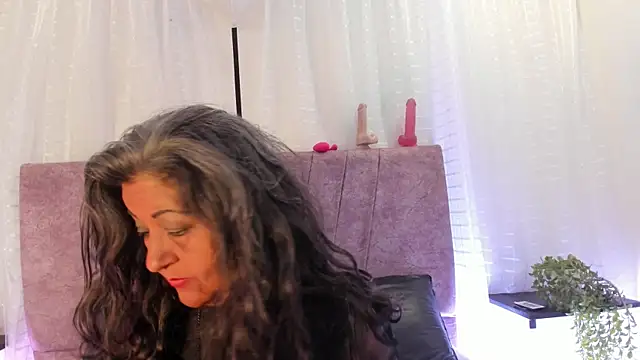 Victoriaa Anderson online show from April 2026 02:40:02 PM