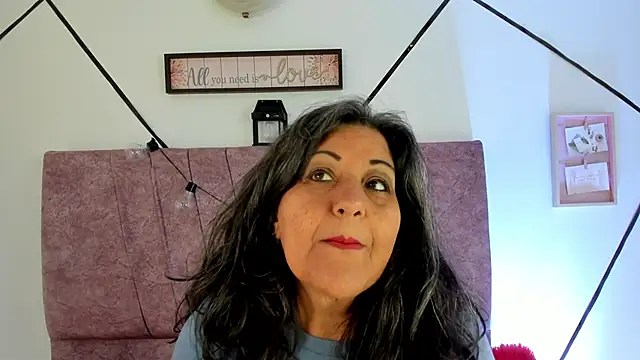 Victoriaa Anderson online show from February 2026 02:28:01 PM