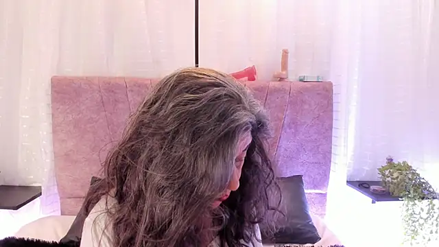 Victoriaa Anderson online show from April 2026 01:49:01 PM