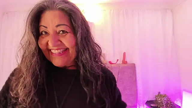 Victoriaa Anderson online show from April 2026 02:07:02 PM
