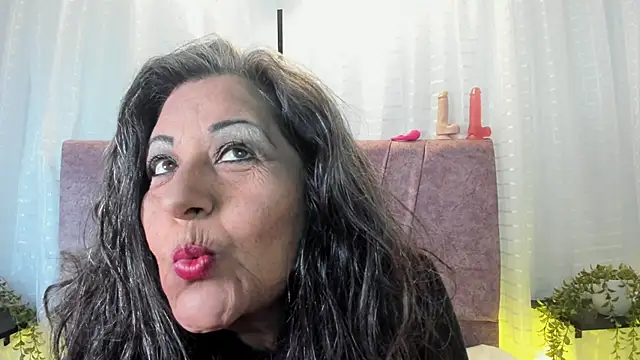 Victoriaa Anderson online show from March 2026 02:11:03 PM