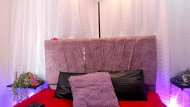 Victoriaa Anderson online show from June 2026 12:27:01 PM