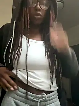 Snapshot of tj022025 chatting on November 2025 08:56:01 PM tj022025 online show from November 2025 08:56:01 PM