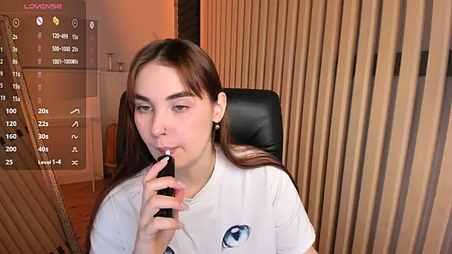 Snapshot of _cutie__angel_ chatting on November 2025 09:41:02 AM cutie angel online show from November 2025 09:41:02 AM