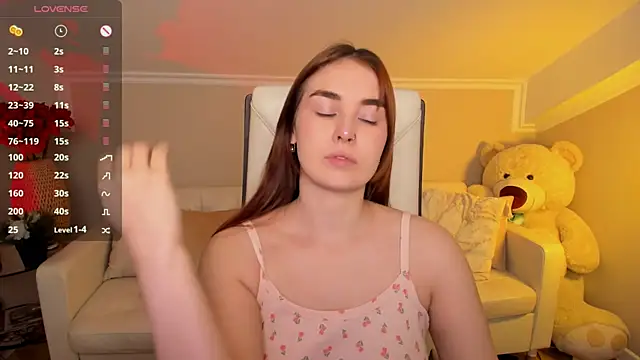 Snapshot of _cutie__angel_ chatting on November 2025 09:20:02 AM cutie angel online show from November 2025 09:20:02 AM