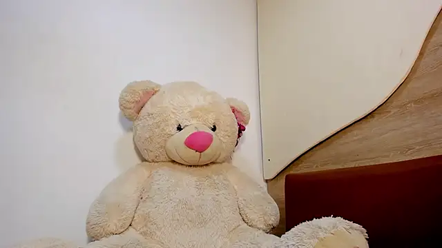 AMARA BRUNET online show from December 2025 01:45:01 PM