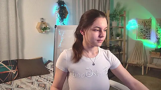 FrancescaCavaliere online show from April 2026 06:09:02 AM