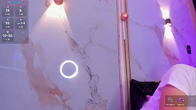 Aron and molly online show from December 2025 12:10:01 PM