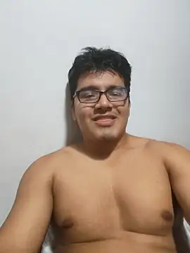 Zack1225 online show from April 2026 04:52:01 AM