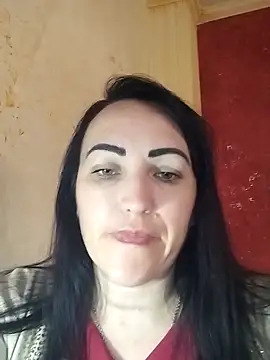 ArianaXFresh online show from November 2025 07:45:01 AM