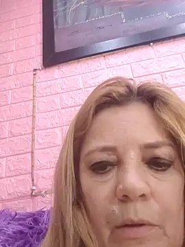 karlaanqui1 online show from May 2026 04:04:02 PM