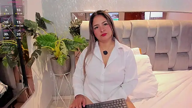 Hannapret   online show from November 2025 09:15:01 PM