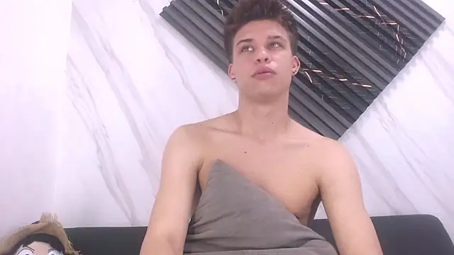 Liam York  online show from March 2026 11:29:02 AM