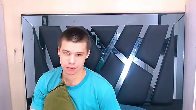 Liam York  online show from December 2025 01:10:02 PM