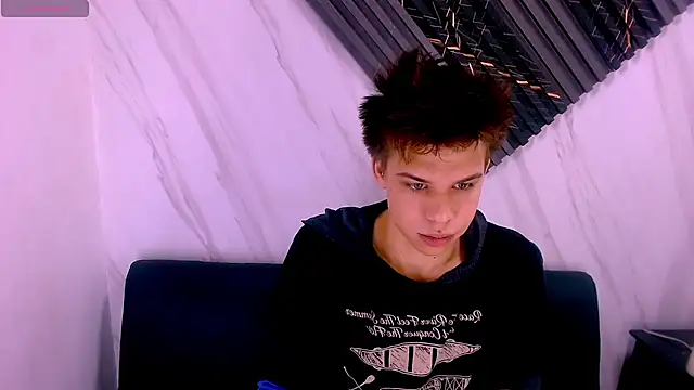 Liam York  online show from April 2026 03:43:02 AM